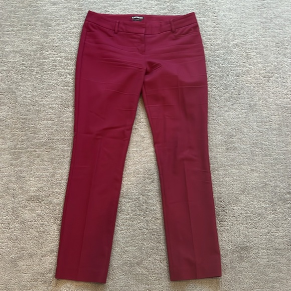 Express women’s suit

Bundle for Extra discount!!! - Picture 5 of 6